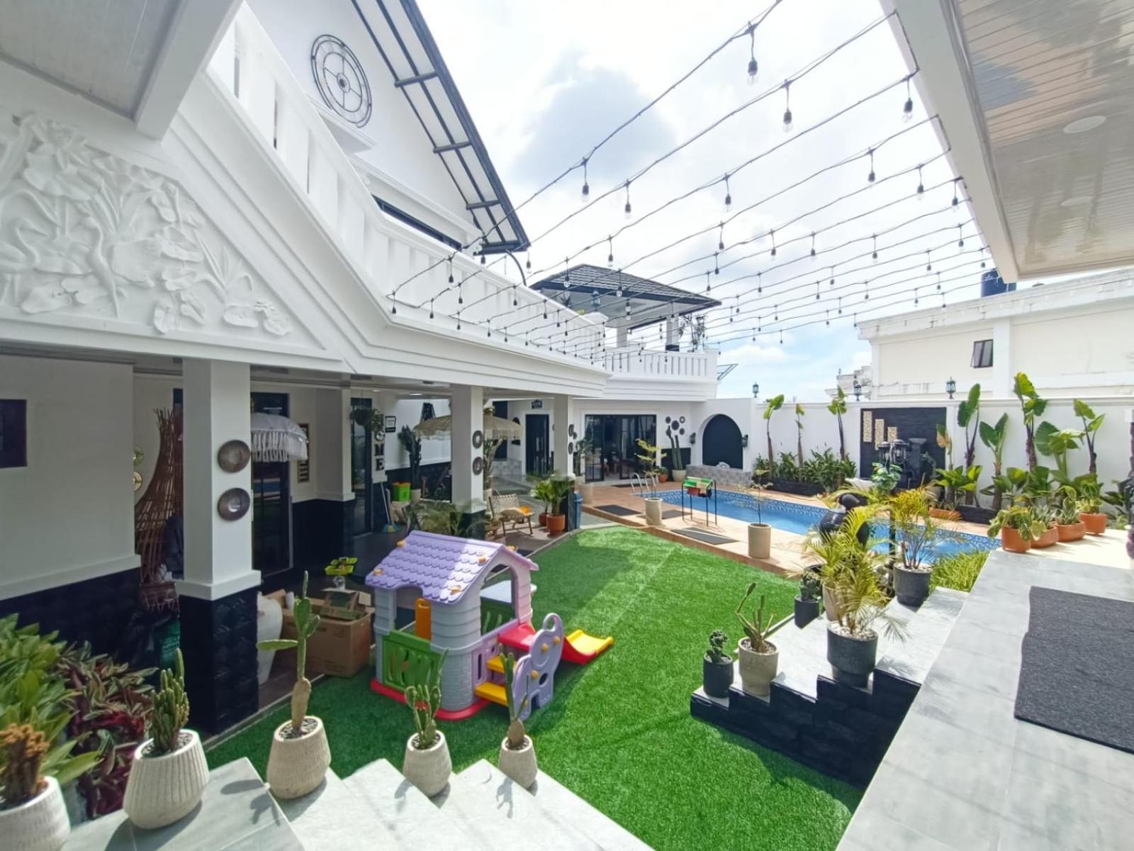 Villa Kota Bunga Malini 10 Cikundul Luaran gambar
