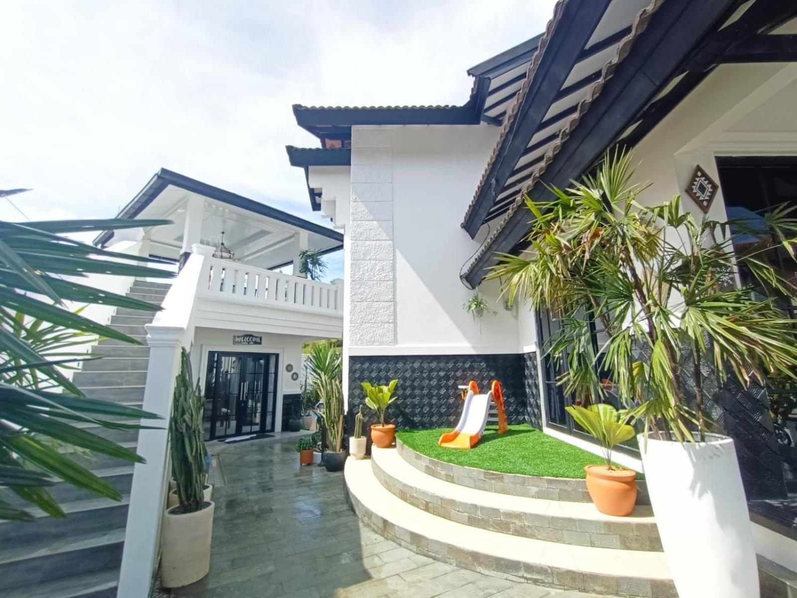 Villa Kota Bunga Malini 10 Cikundul Luaran gambar